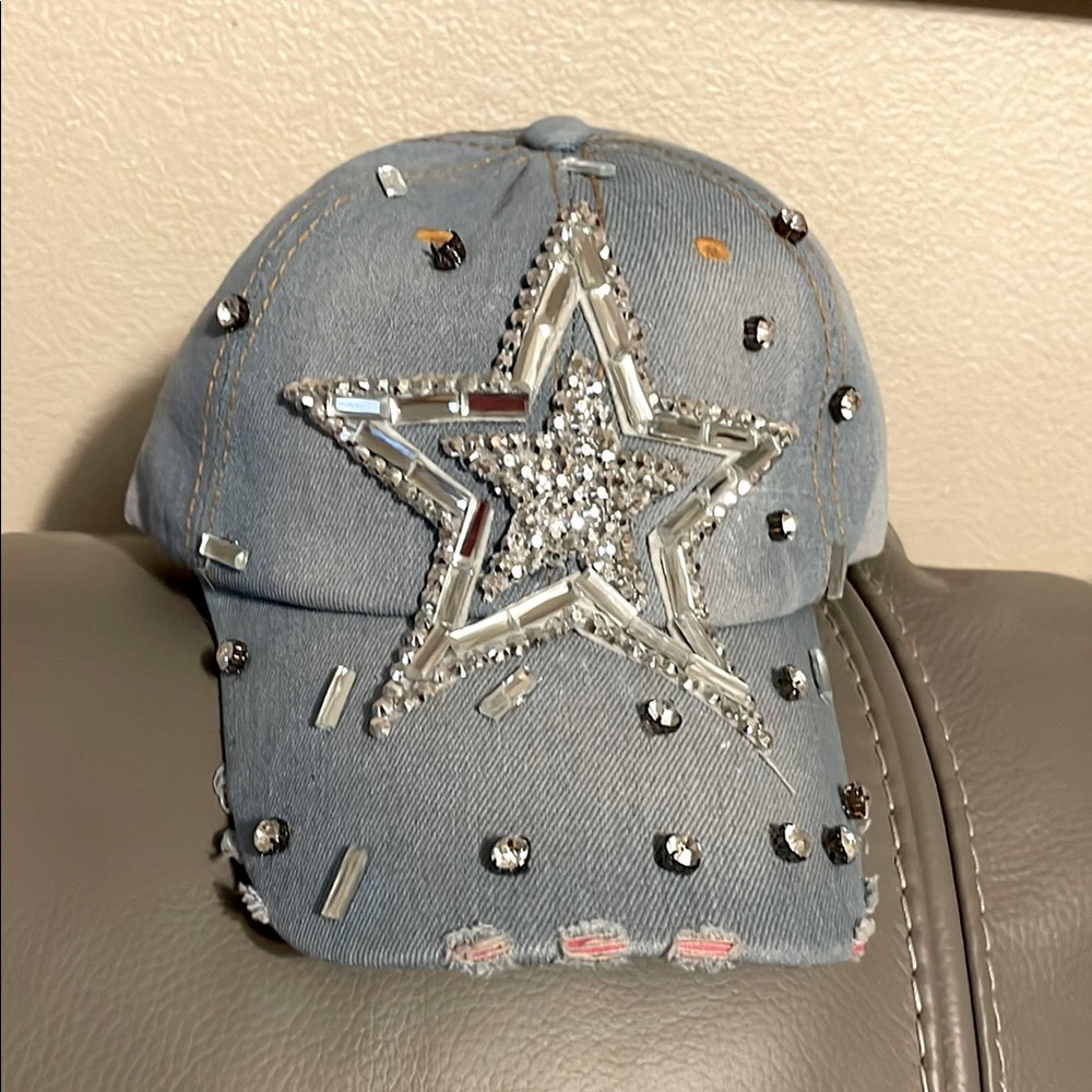 NWT DENIM SILVER BLING STAR RHINSTONES HAT TRUCKER.
